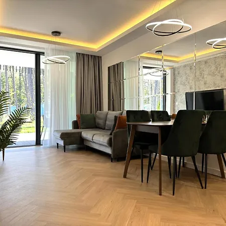 W Bursztynowe Lägenhet Stegna (Pomerania)